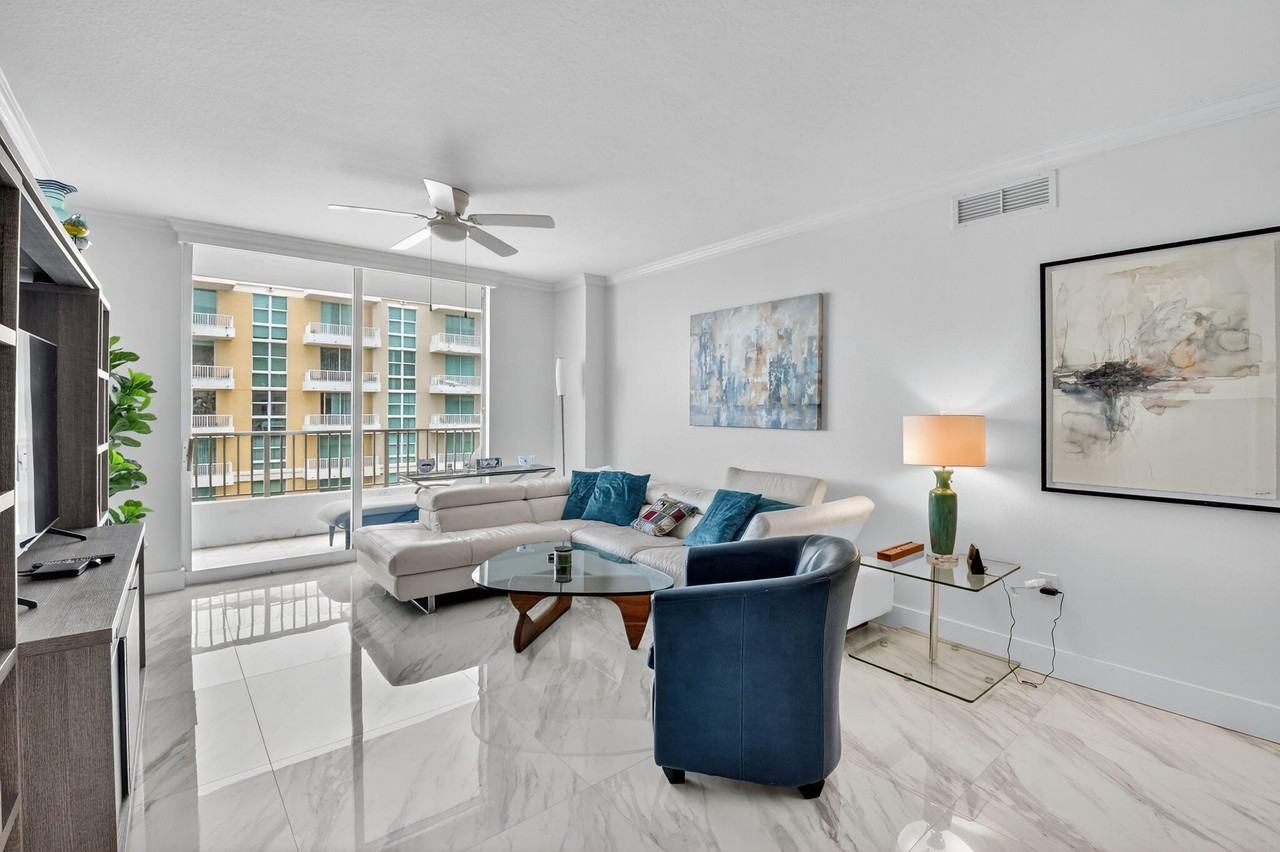 625 Casa Loma Blvd Unit 1409 - Photo 4 of 47