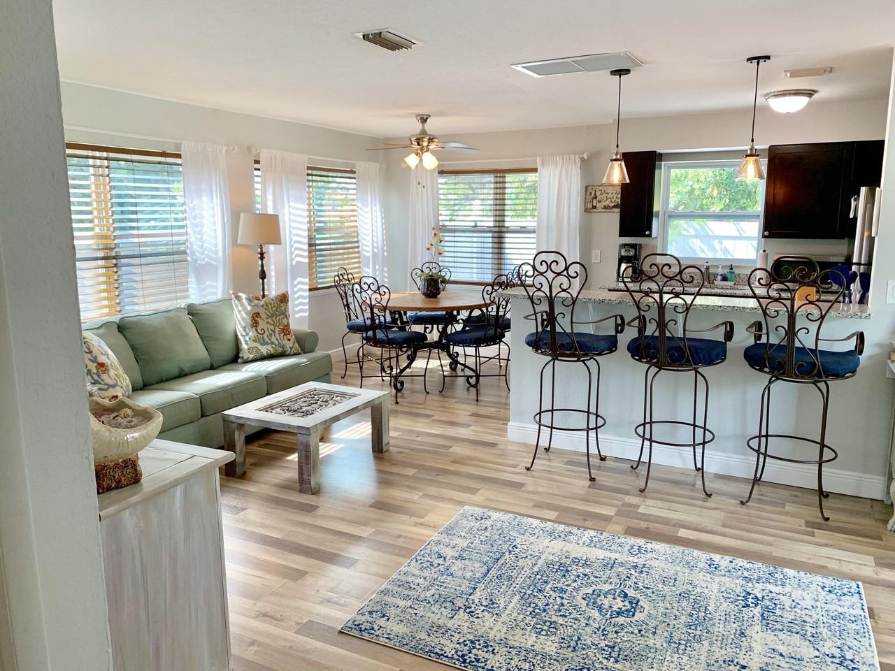 511 Nw 3rd St - Photo 7 of 21