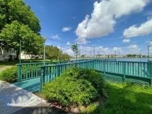 3421 Nw 44th St Apt 103 - Photo 6 of 46