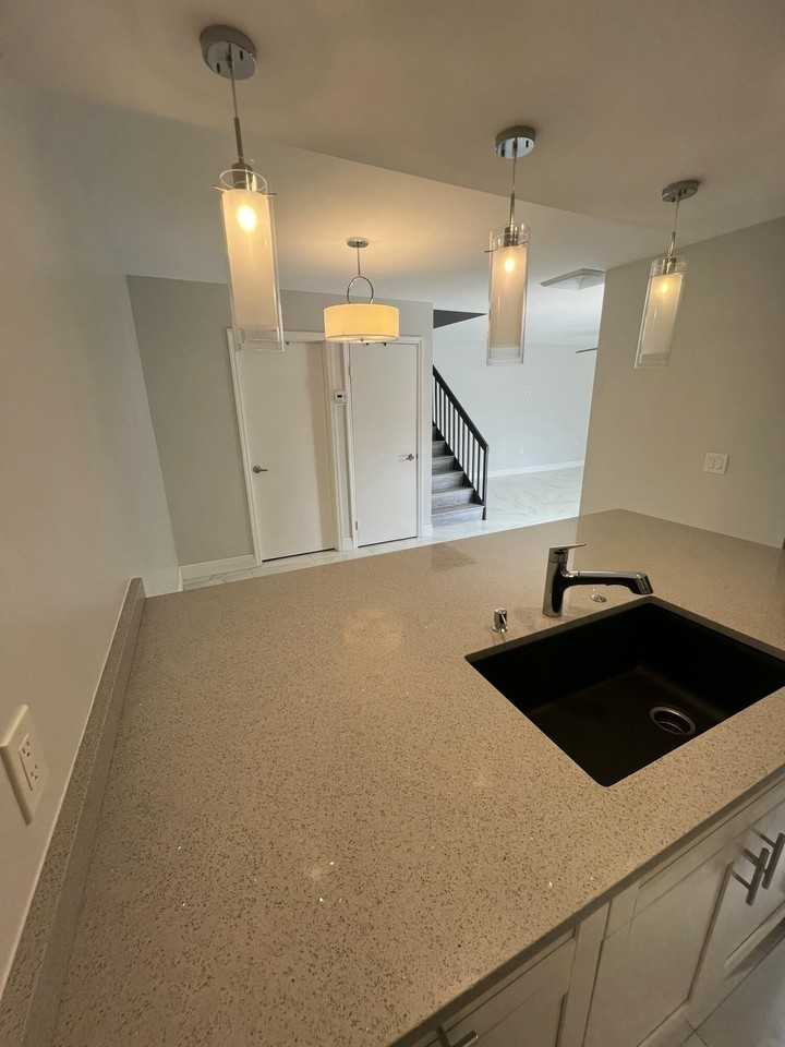 2101 21st Ln - Photo 6 of 50