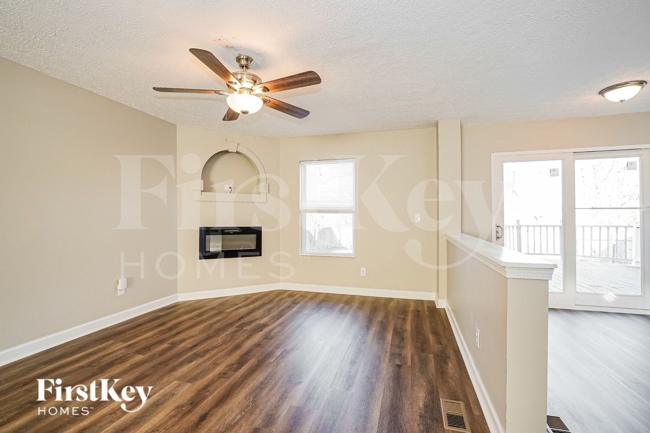 2445 Linbaugh Rd - Photo 3 of 21