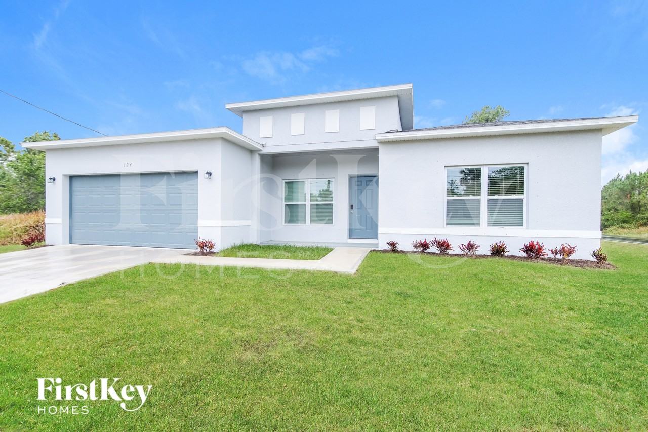 124 Lamarque St Sw - Photo 2 of 15