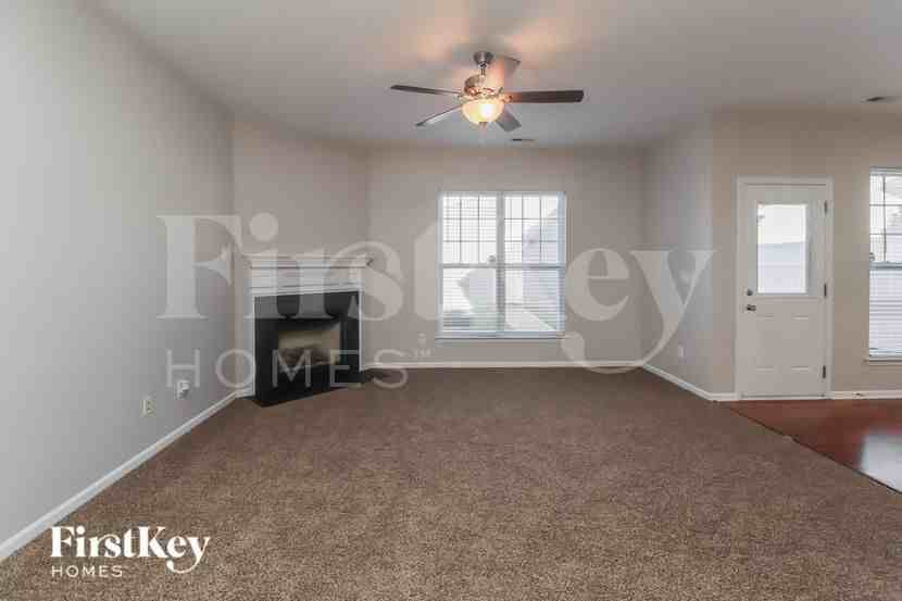 13828 Connell Green Dr - Photo 4 of 15