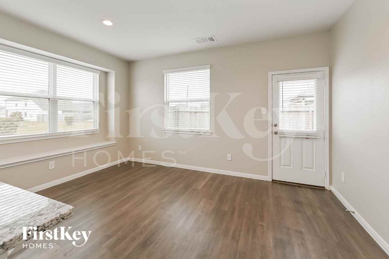 24703 Lorenzo Glaze Trl - Photo 5 of 15