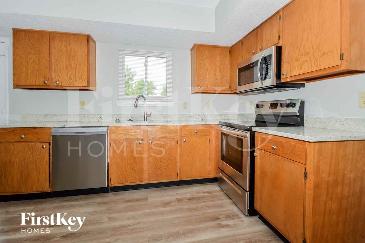 6344 River Valley Way - Photo 6 of 15