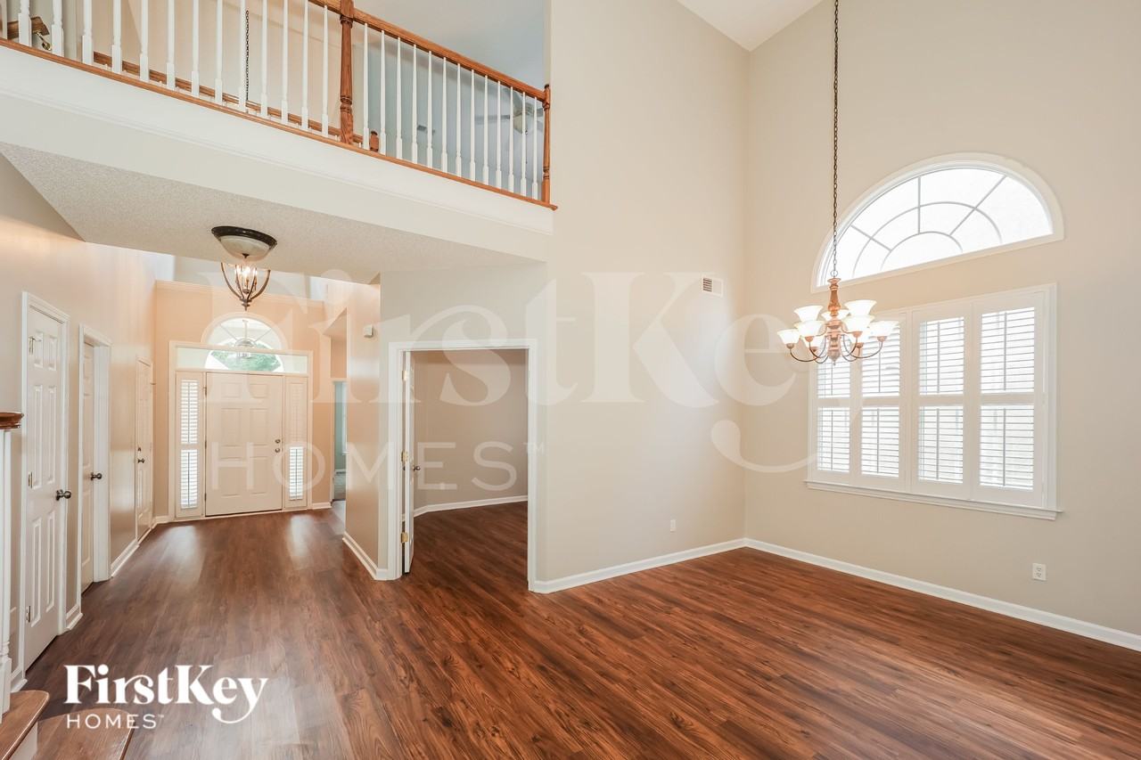 17 Arbor Way - Photo 5 of 15