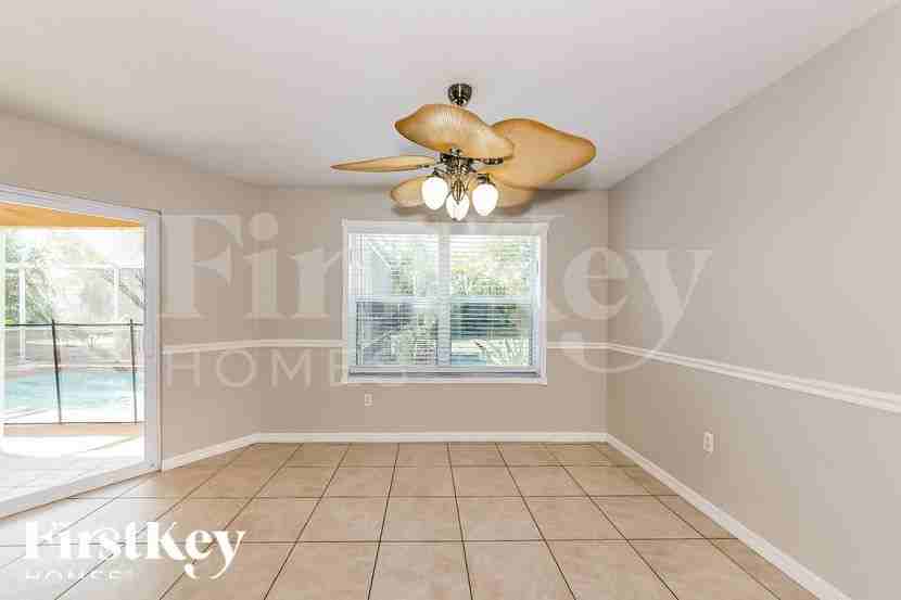 5065 Hansard Ave - Photo 4 of 16