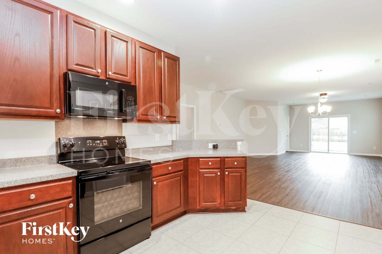 646 Savannah River Dr - Photo 7 of 15