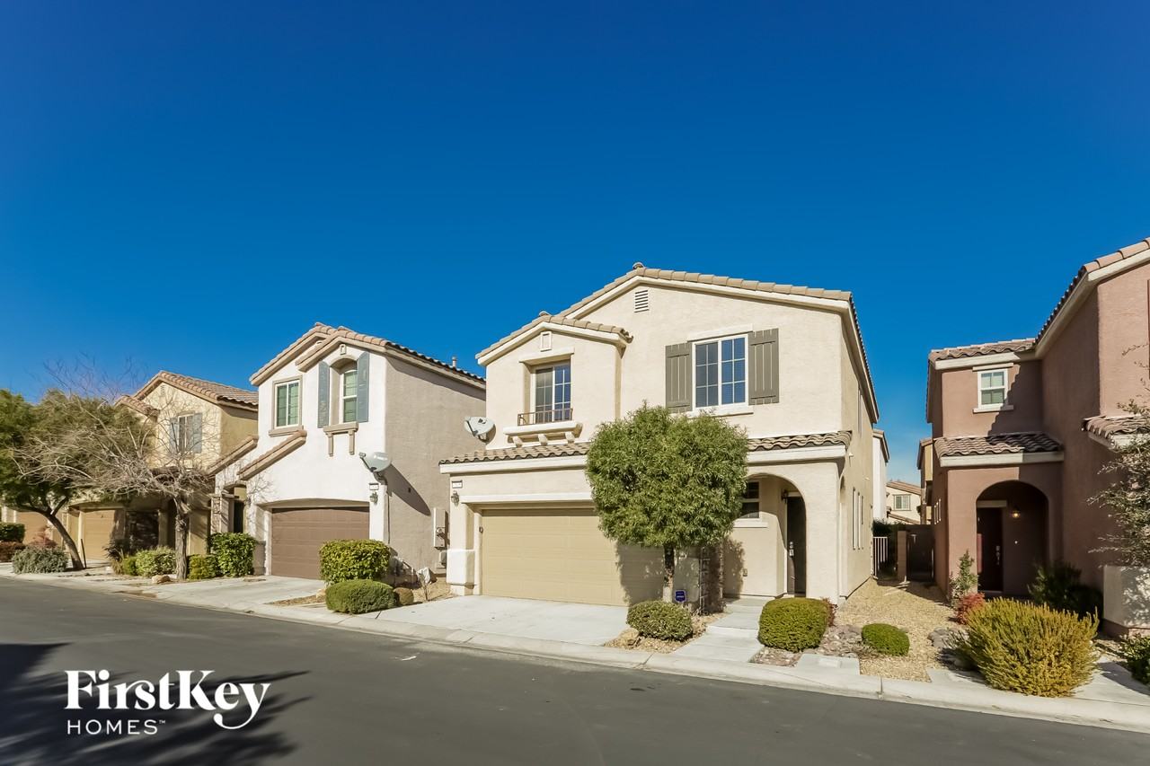 7628 Jasmine Falls Dr - Photo 2 of 15