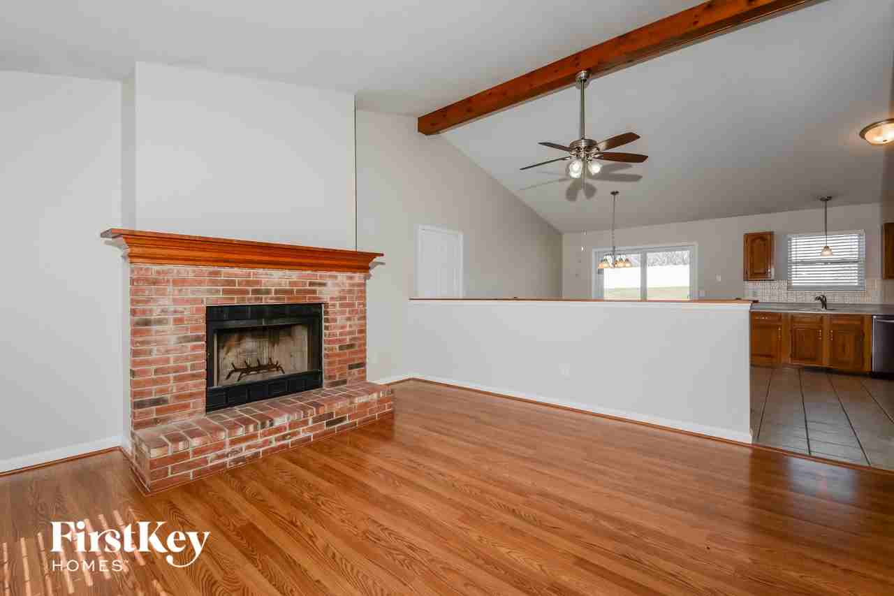 641 Autumn Oaks Dr - Photo 4 of 15