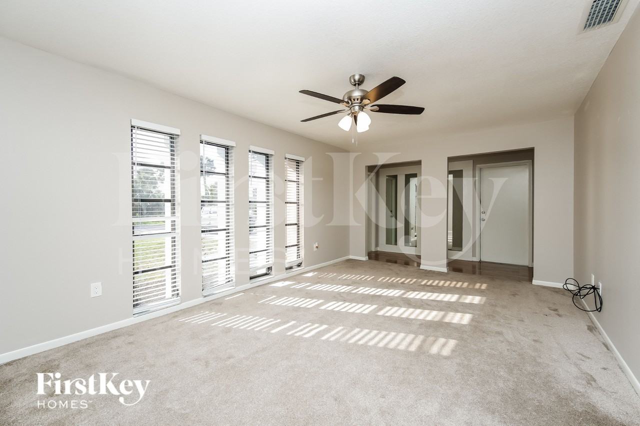 2144 Pellam Blvd - Photo 7 of 16