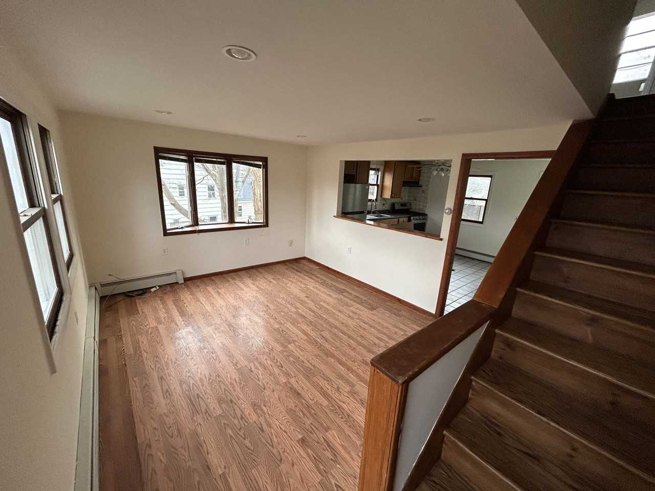 5 Woodlawn Ave #A - Photo 5 of 8