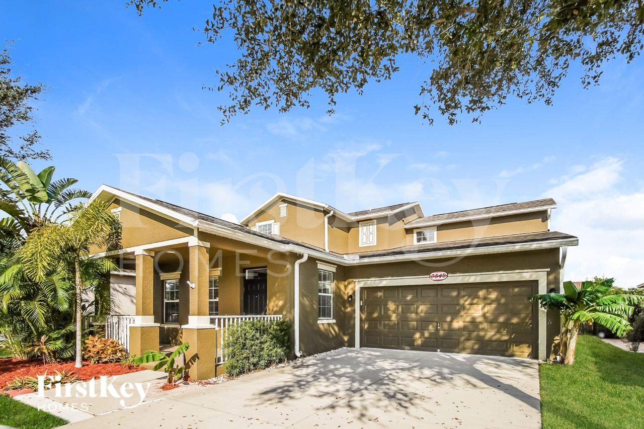 3542 Cortland Dr - Photo 2 of 15