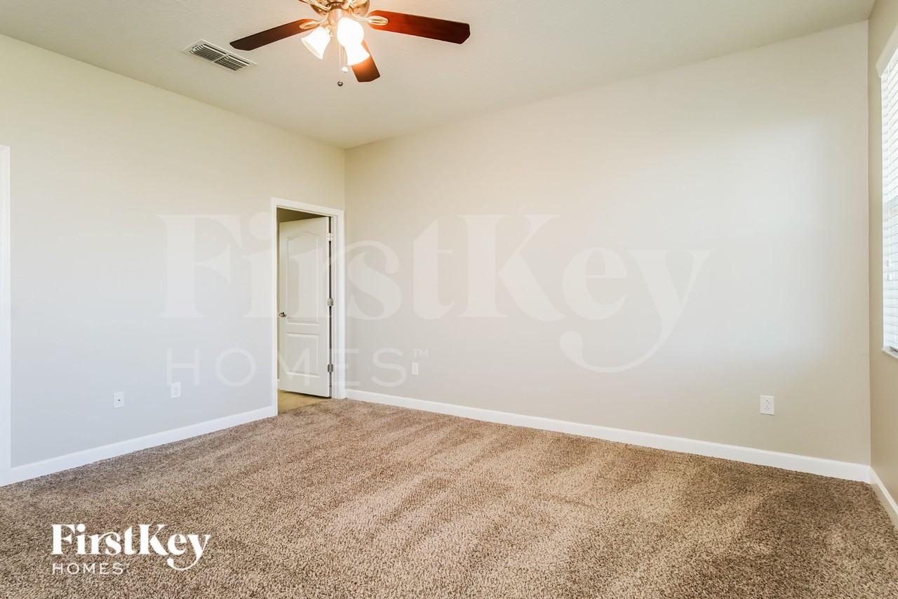 3542 Cortland Dr - Photo 7 of 15