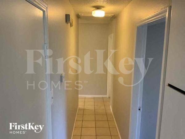 9819 Kiwi Ln - Photo 3 of 10