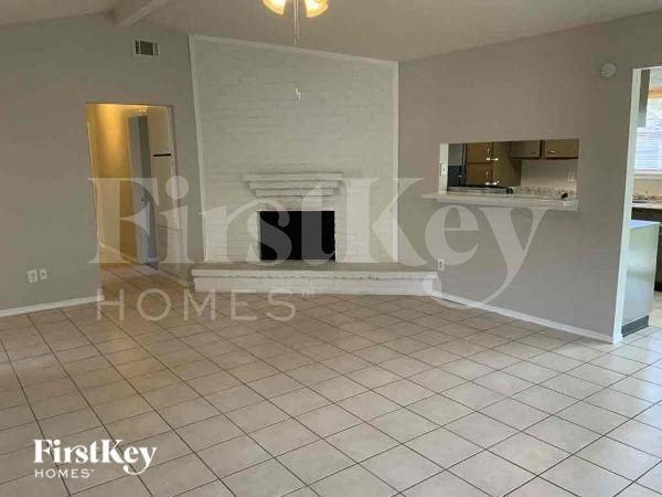 9819 Kiwi Ln - Photo 4 of 10