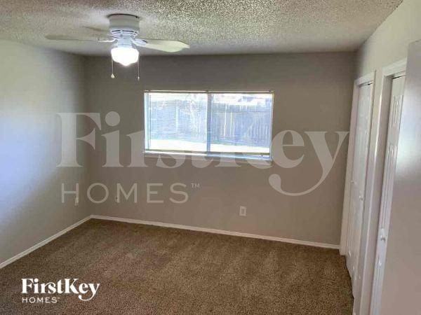 9819 Kiwi Ln - Photo 7 of 10