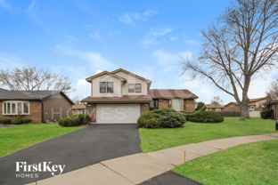 6048 White Birch Ln - Photo 1 of 1