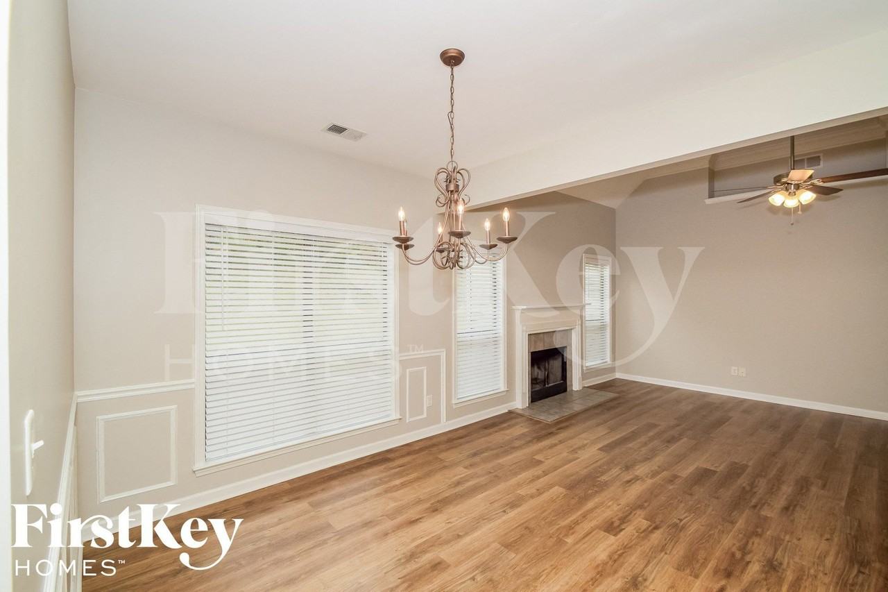 5890 Forest Lakes Cv - Photo 4 of 15