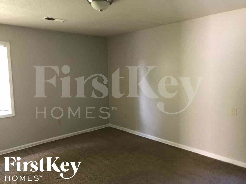 3178 Belle Tower Rd - Photo 6 of 10