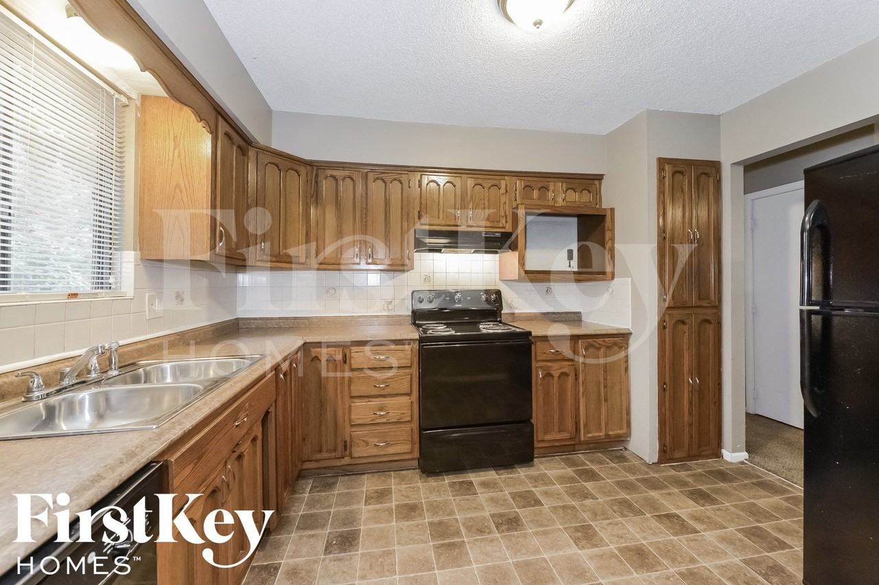 2318 Nw Chatham Pl - Photo 7 of 15