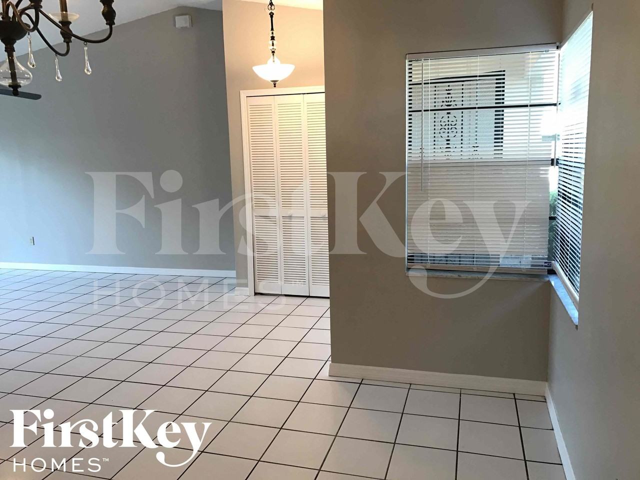 1771 Gatewood Dr - Photo 7 of 16