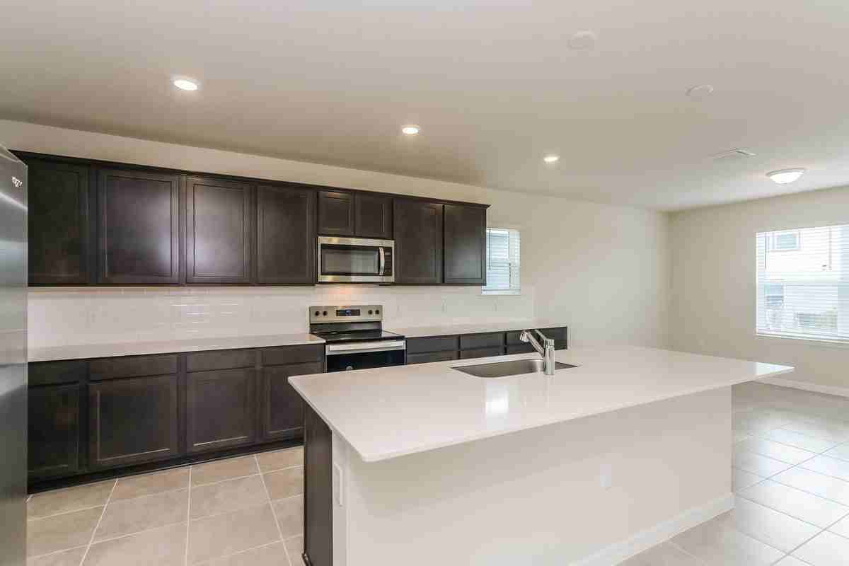 3734 Haddon Ave - Photo 6 of 31