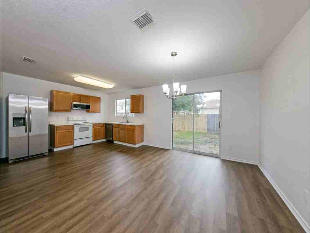 4831 Heather Pass - Photo 5 of 13