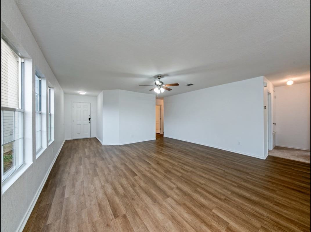 4831 Heather Pass - Photo 7 of 13