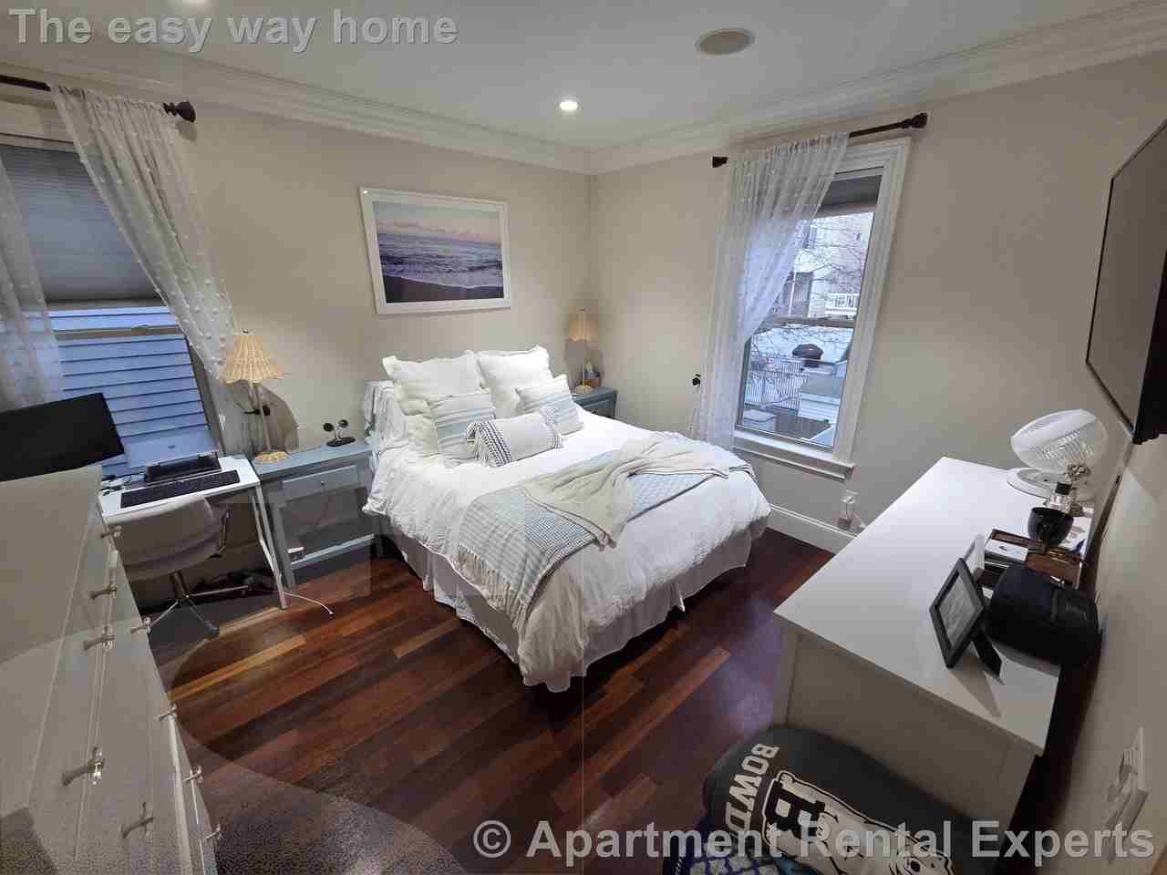 122 Marine Rd #2 - Photo 7 of 10