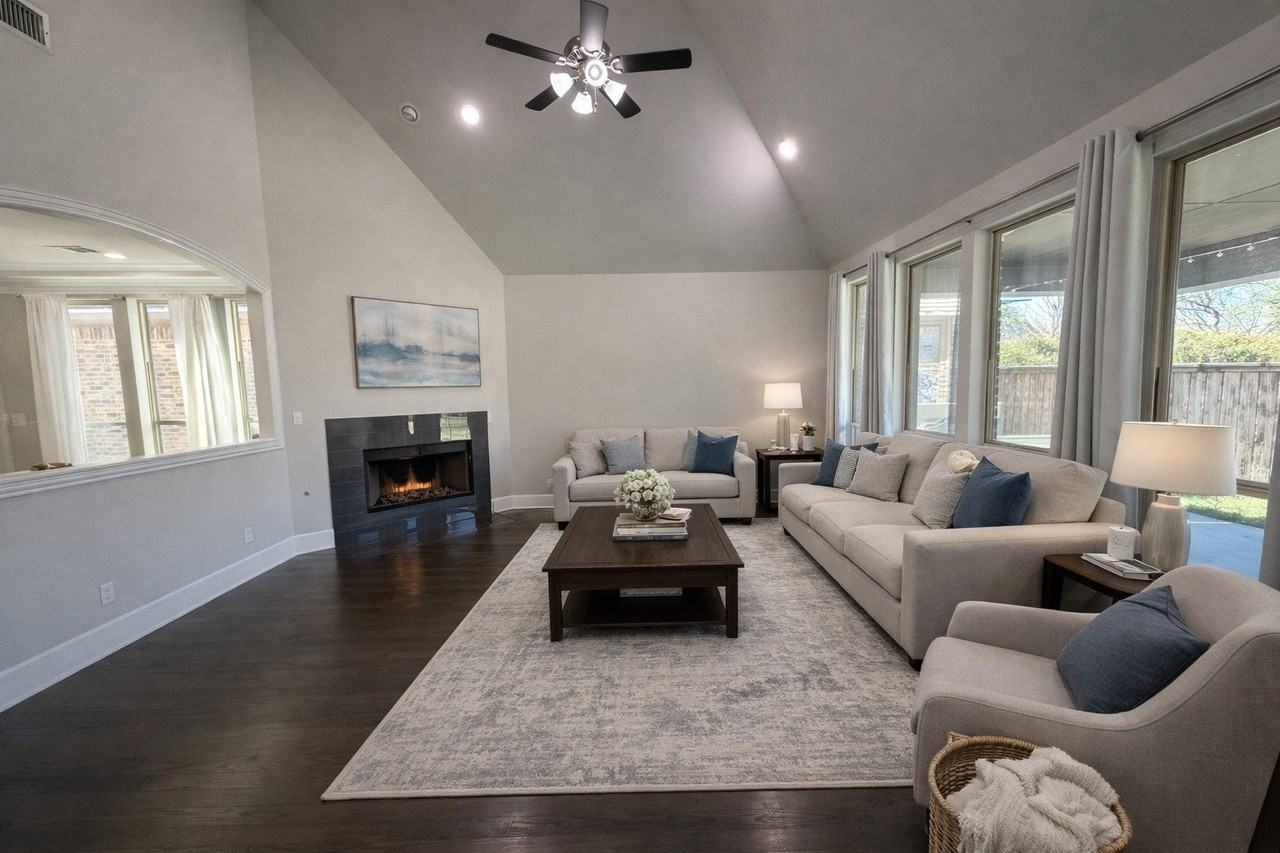 1304 Damsel Caitlyn Dr - Photo 7 of 23