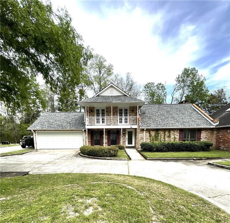 105 Wildwood Dr - Photo 2 of 21