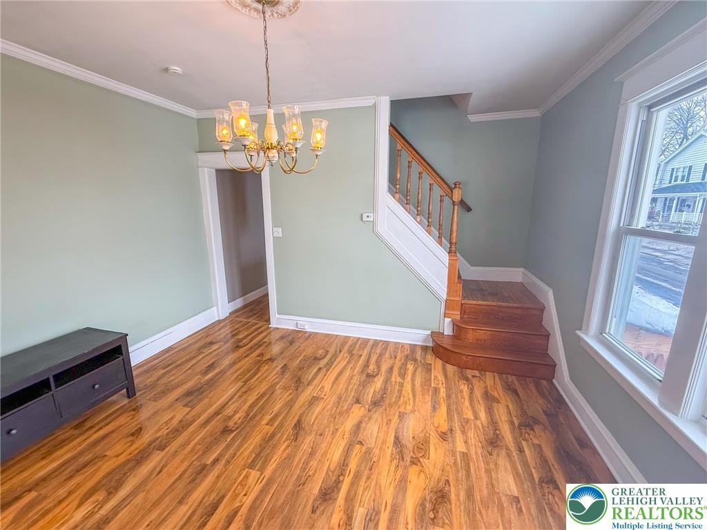 901 Reynolds St - Photo 6 of 25