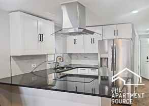 3539 W Grenshaw St #G - Photo 1 of 1