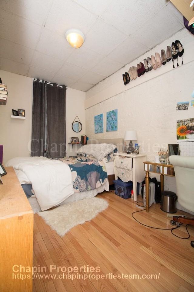 217 Washington St #1 - Photo 5 of 7