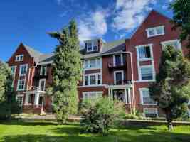featured image of 1550 N Lafayette St