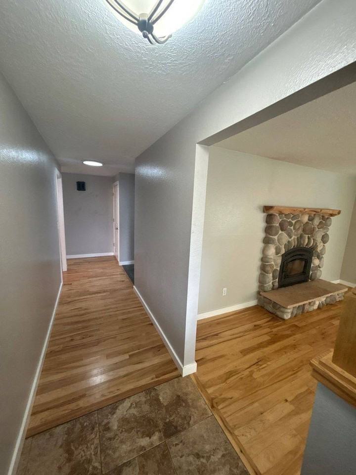 3677 Carmelle Ct Ne - Photo 2 of 10