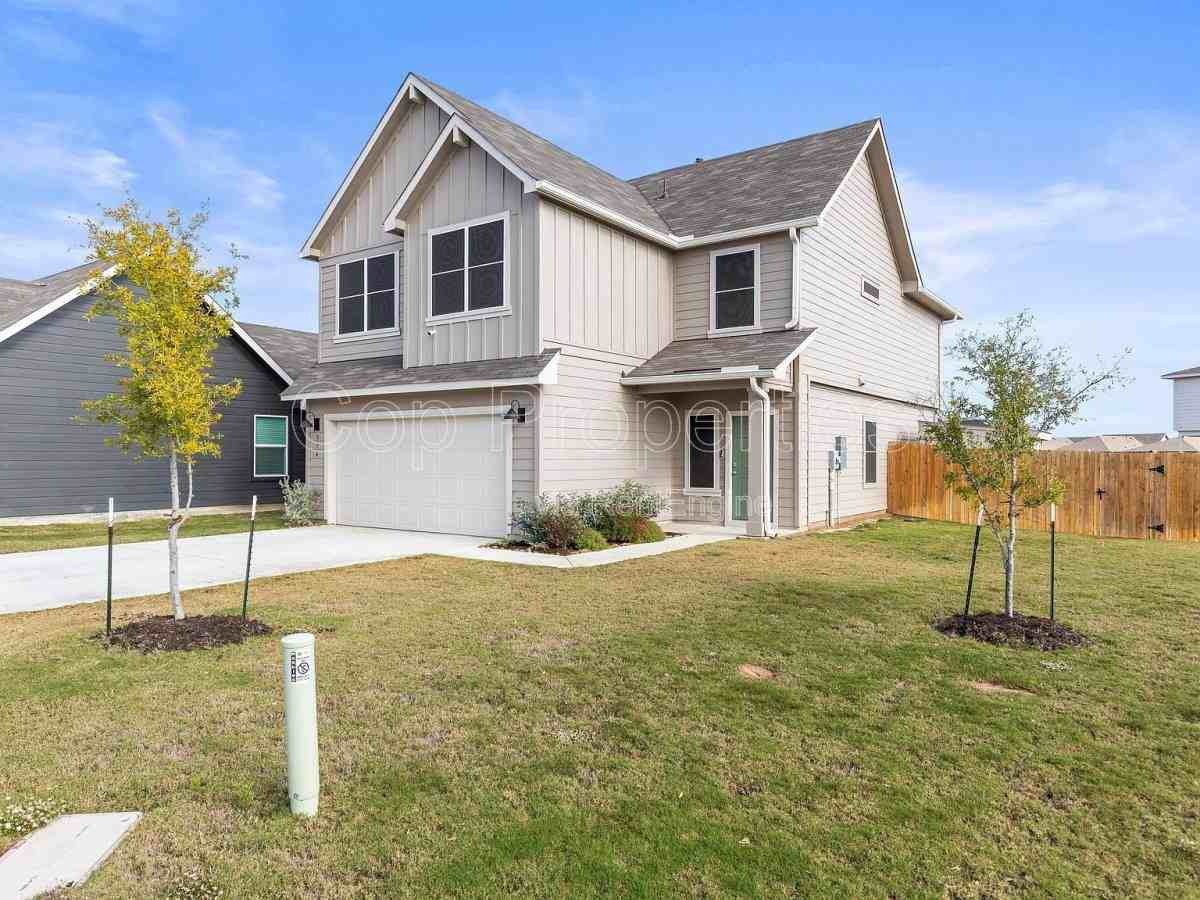 374 Wayne Way - Photo 3 of 10