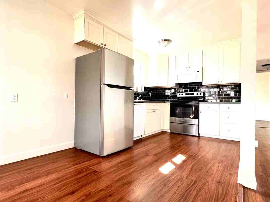 2862 Malabar Ave #75J - Photo 4 of 8