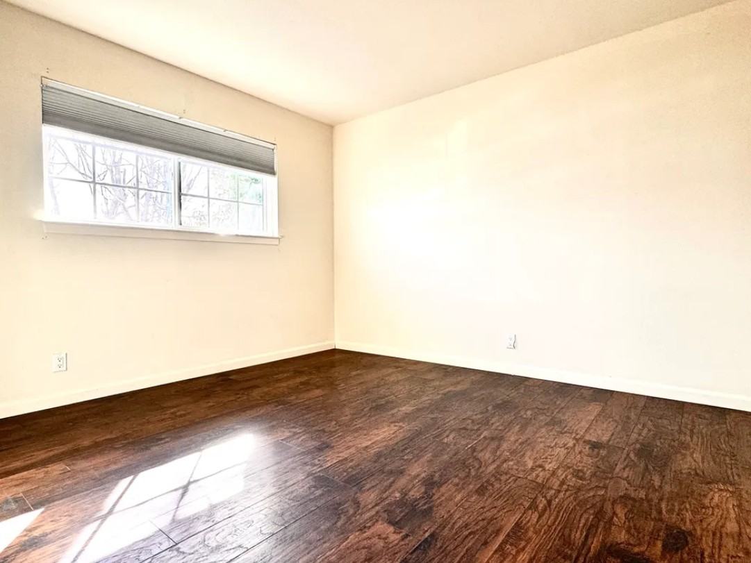 2862 Malabar Ave #75J - Photo 6 of 8