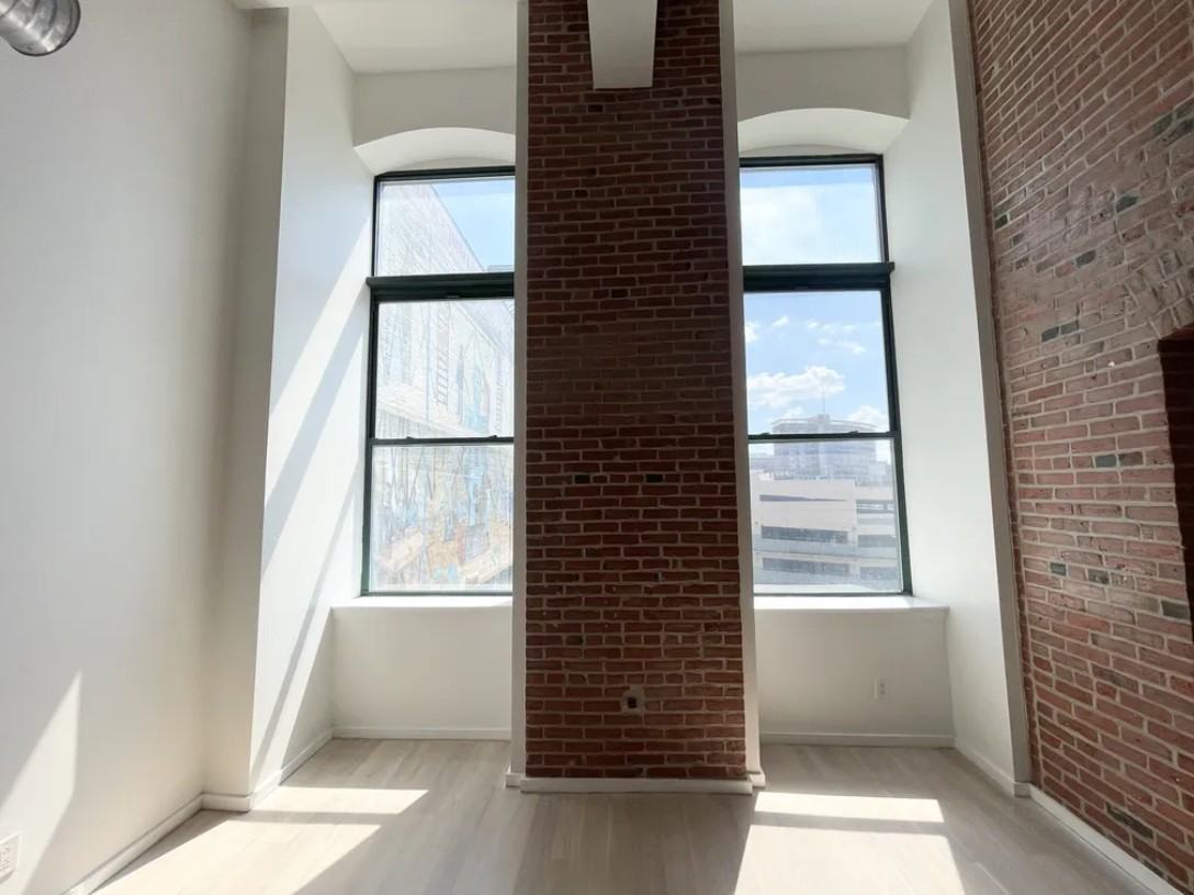 726 Market St #315B - Photo 4 of 21