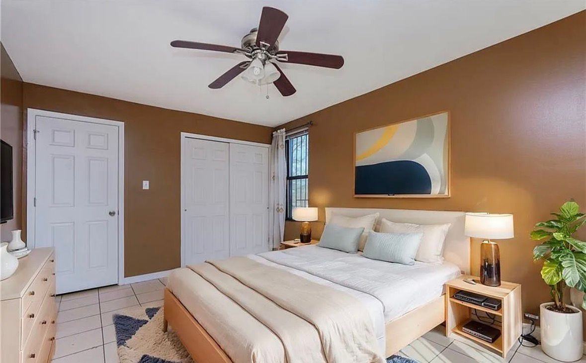 989 E 108th St #BB - Photo 7 of 11