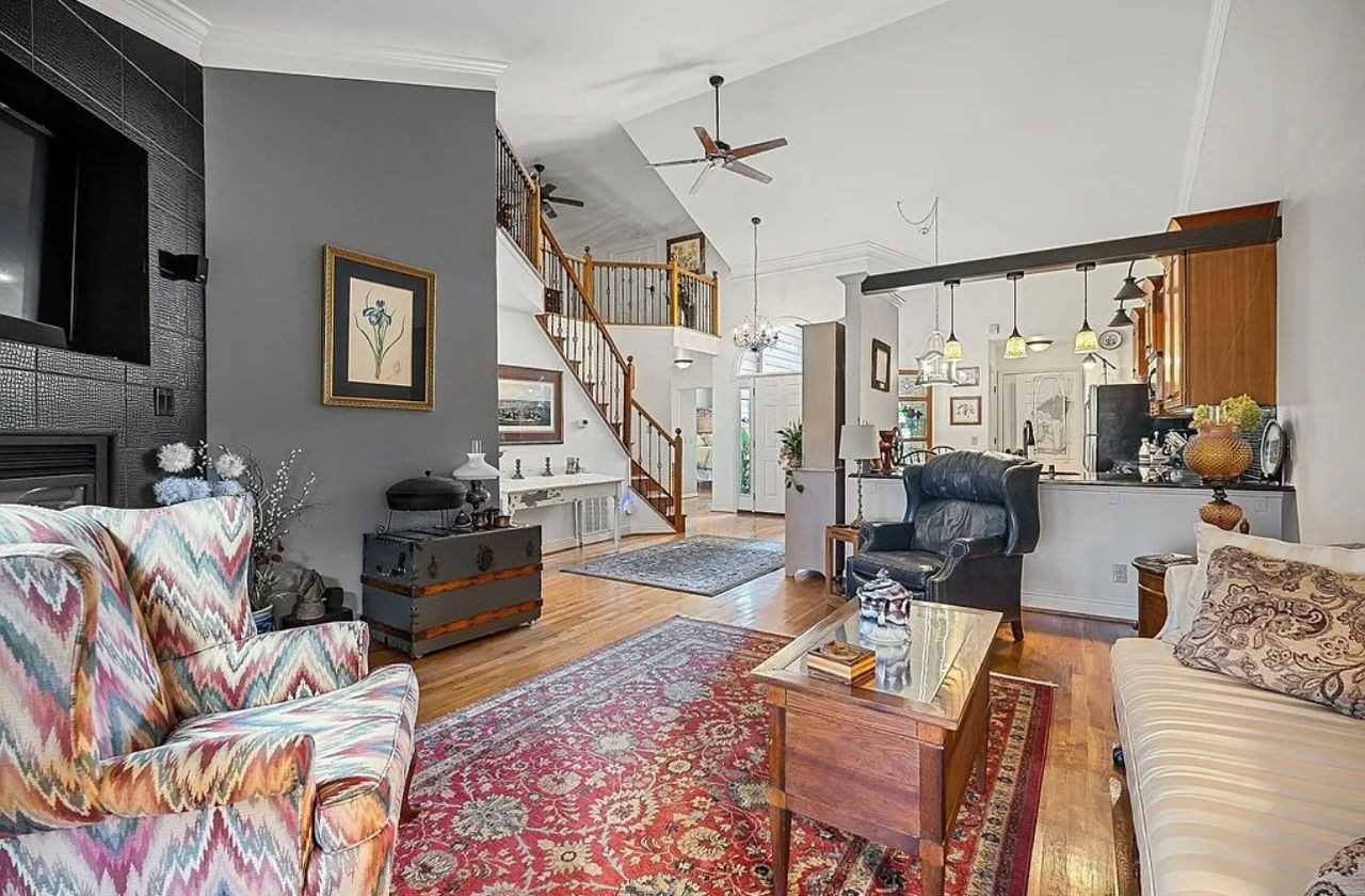 1799 Fairway Dr - Photo 3 of 16