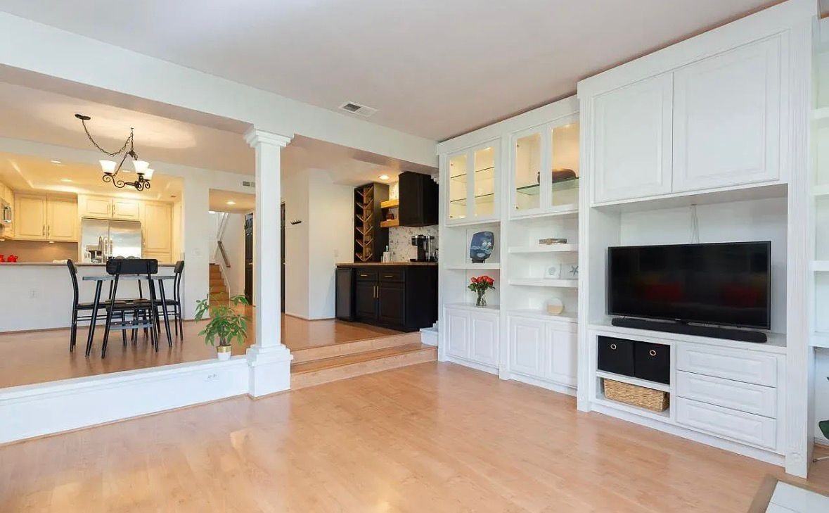 1230 Wren Gln - Photo 5 of 22