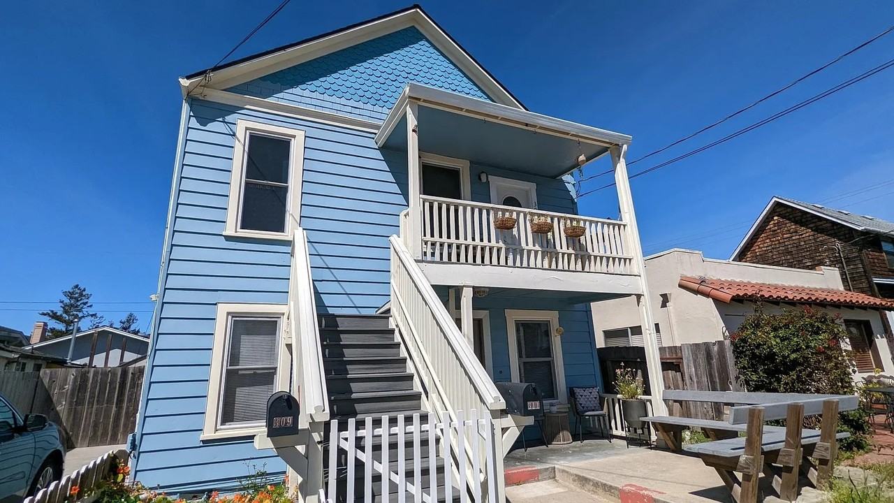 311 Cypress Ave - Photo 2 of 7