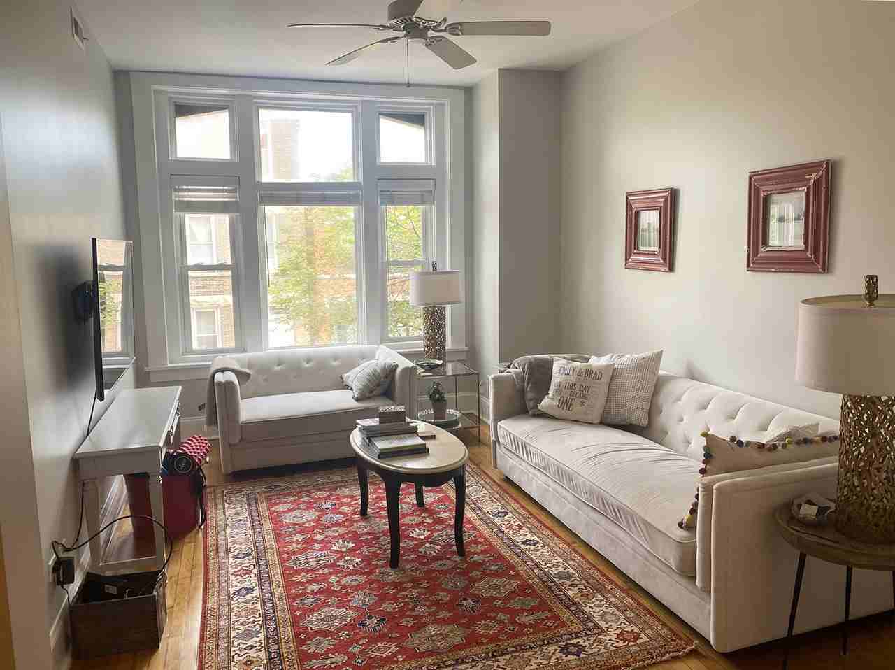 1757 W 17th St #3 - Photo 4 of 12