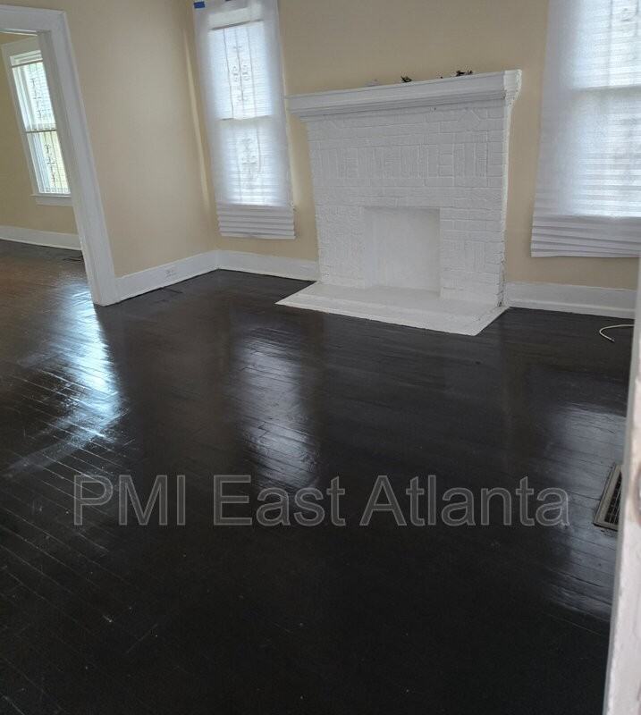 272 Joseph E Lowery Blvd Nw - Photo 3 of 7