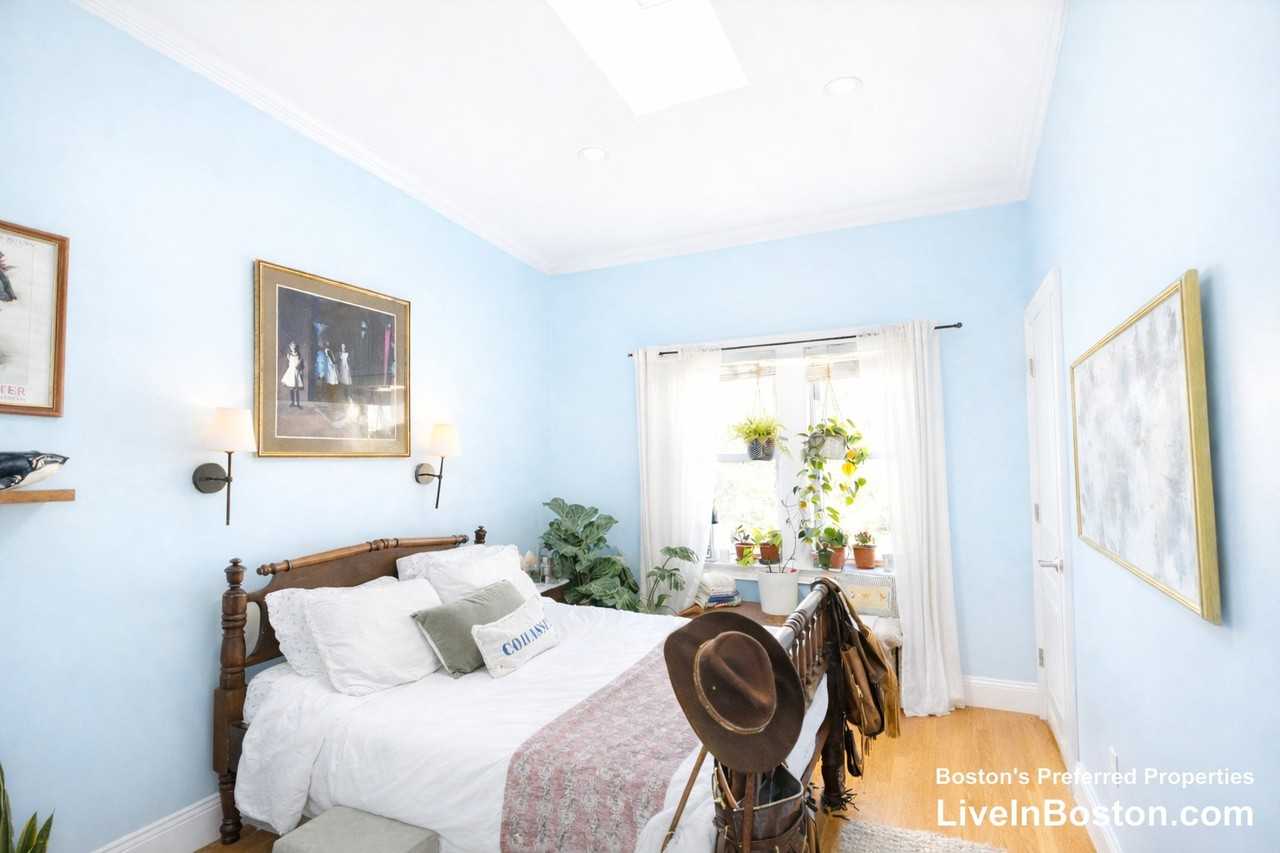 Woodward St #3 - Photo 3 of 10