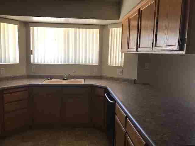 11348 E 25th St - Photo 4 of 16