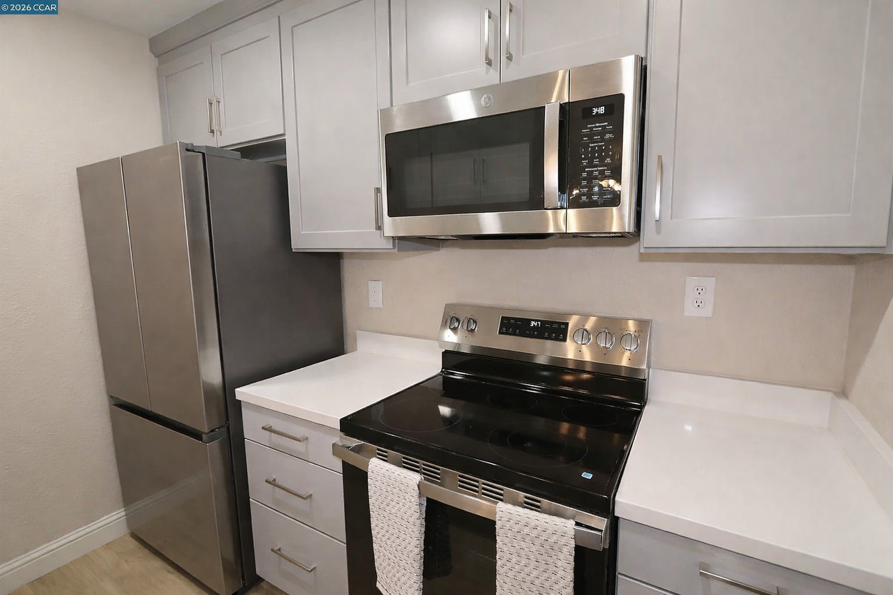 2208 Peppertree Way #3 - Photo 2 of 5